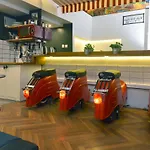 Walk Vaci 42 Lägenhetshotell Budapest