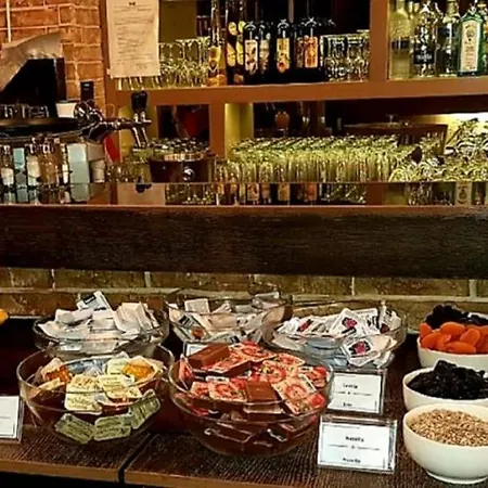 شقة فندقية Walk Vaci 42 3*