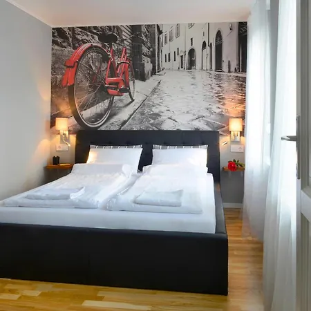 Walk Vaci 42 Budapešť